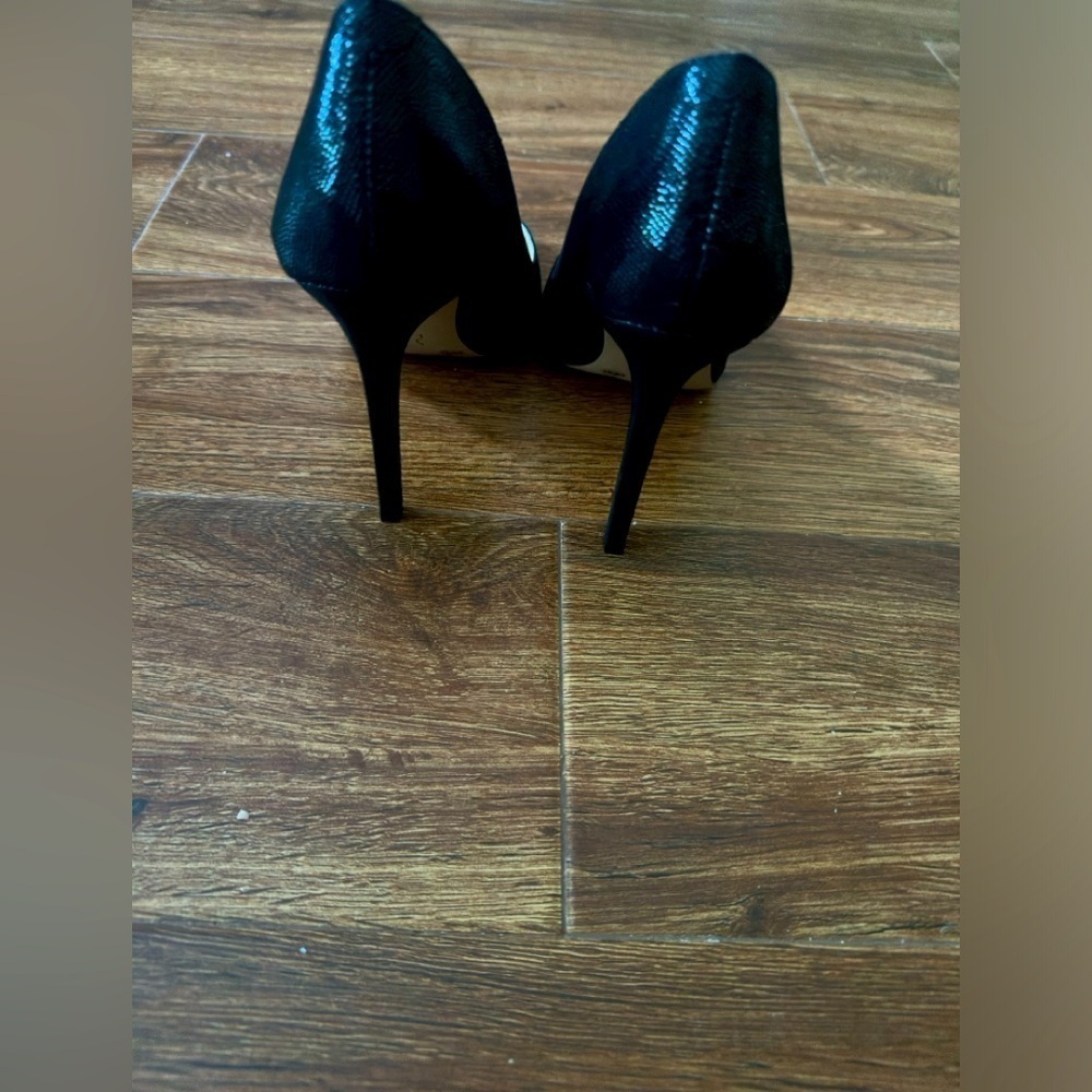 Jessica Simpson Parisha Snake Embossed high heel pumps - Picture 3 of 7